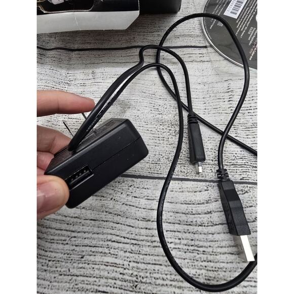 Sony Cyber-Shot DSC-HX7V 16.2MP Digital Point & Shoot Camera White MINT w/Box - Picture 9 of 13